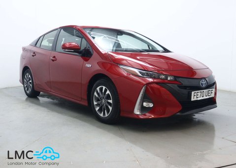 Toyota Prius 1.8 VVT 8.8kWh Business Edition Plus Hatchback 5dr Petrol Plug-in Hybrid CV 1