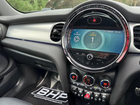 Mini Hatch 2.0 John Cooper Works Euro 6 (s/s) 3dr 22