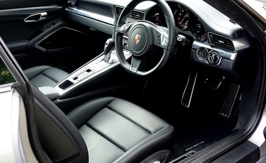 Porsche 911 (991) Carrera 14