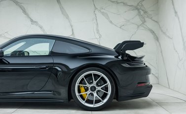 Porsche 911 GT3 (992) 36