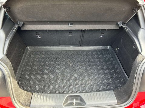 Mercedes-Benz A Class 1.5 A180d AMG Line Hatchback 5dr Diesel Manual Euro 6 (s/s) (109 ps) 16