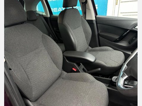 Citroen C3 1.2 PureTech Platinum Hatchback 5dr Petrol ETG6 Euro 6 (s/s) (82 ps) 9