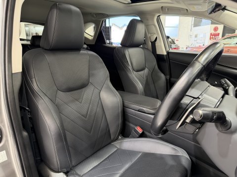 Lexus NX 450H PLUS TAKUMI 43