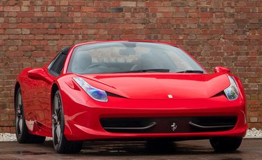 Ferrari 458 Spider 1