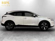 Nissan Qashqai 1.3 DIG-T MHEV N-Connecta SUV 5dr Petrol Hybrid Manual Euro 6 (s/s) (140 ps 8