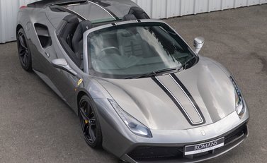 Ferrari 488 Spider 8