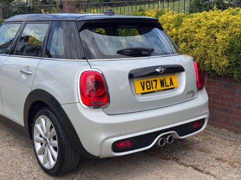 Mini Hatch 2.0 Cooper SD 5dr 11