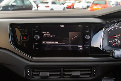 Volkswagen Polo SE TSI DSG 26