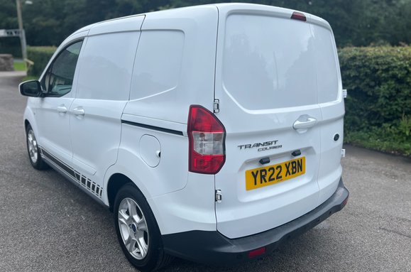 Ford Transit Courier LIMITED L1 EURO 6 VAN 12
