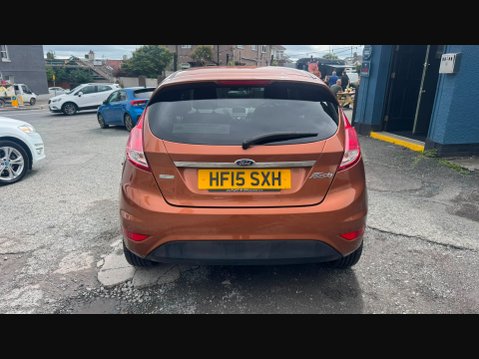 Ford Fiesta TITANIUM 6