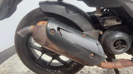 Aprilia SR 2013 12K RUNNING 2 STROKE PROJECT SCOOTER 50CC LEARNER BIKE 13