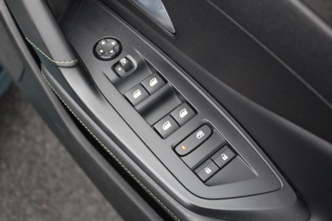 Peugeot 308 5dr 1.5 BlueHDi GT Automatic Estate 23