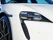 Porsche Taycan Performance Plus 93.4kWh 18