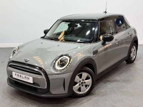 Mini Hatch 1.5 Cooper Classic Hatchback 5dr Petrol Steptronic Euro 6 (s/s) (136 ps) 9