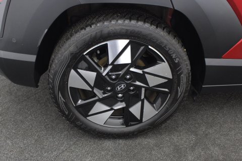 Hyundai KONA 5dr 1.6h-GDi Ultimate Petrol Hybrid DCT Automatic 42