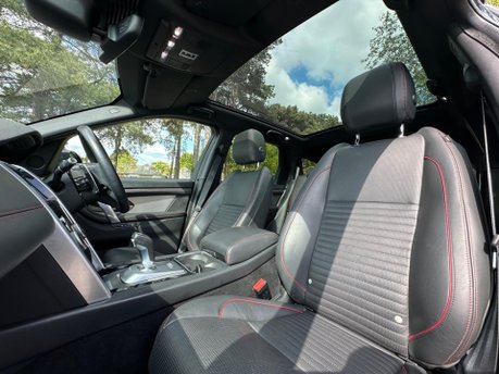 Land Rover Discovery Sport 1.5 P300e 12.2kWh R-Dynamic HSE Auto 4WD Euro 6 (s/s) 5dr 