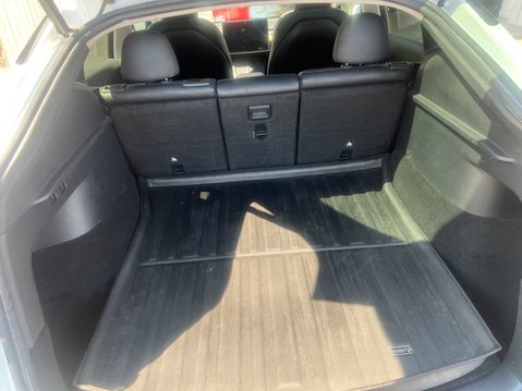 Tesla Model Y (Dual Motor) Long Range SUV 5dr Electric Auto 4WDE (384 bhp) 15