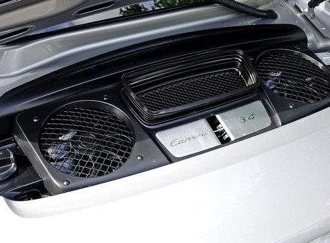 Porsche 911 (991) Carrera 9