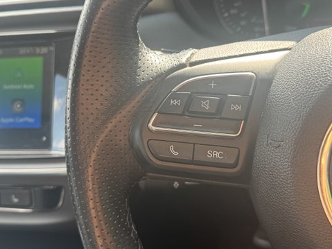 MG MG5 52.5kWh Exclusive Estate 5dr Electric Auto (156 ps) 13