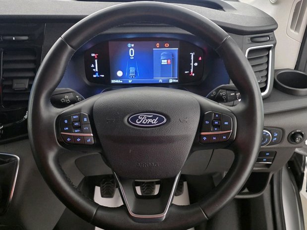 Ford Transit Transit 350 L3 Diesel FWD 2.0 Eco Blue H2 Limited Van [NAV] 26