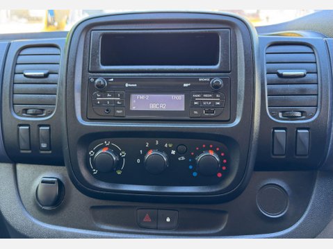 Vauxhall Vivaro 1.6 CDTi 2700 BiTurbo Panel Van 5dr Diesel Manual L1 H1 Euro 6 (s/s) (125 p 27