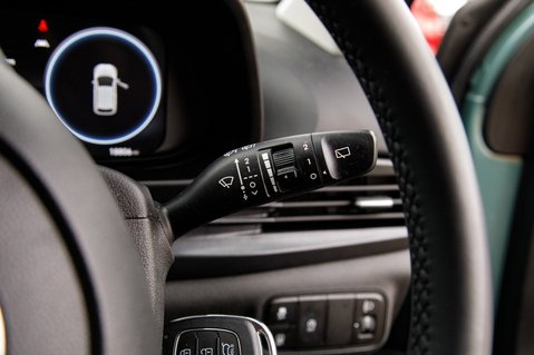 Hyundai i20 T-GDI SE CONNECT MHEV 18