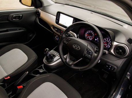 Hyundai i10 MPI PREMIUM