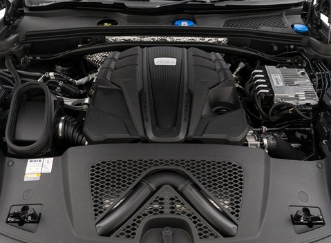 Porsche Macan S 27