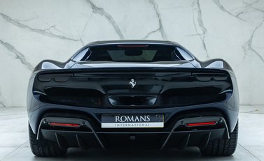 Ferrari 296 GTB 5