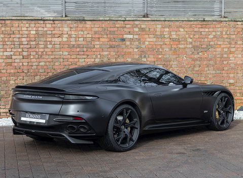 Aston Martin DBS Superleggera 7
