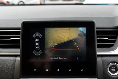 Renault Captur TECHNO E-TECH 32