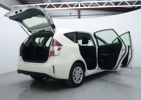 Toyota Prius+ 1.8 VVT-h Icon MPV 5dr Petrol Hybrid CVT Euro 6 (s/s) (136 ps) 55