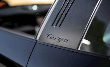 Porsche 911 (991.2) Targa 4 GTS 30