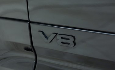 Land Rover Defender 90 V8 P525 27