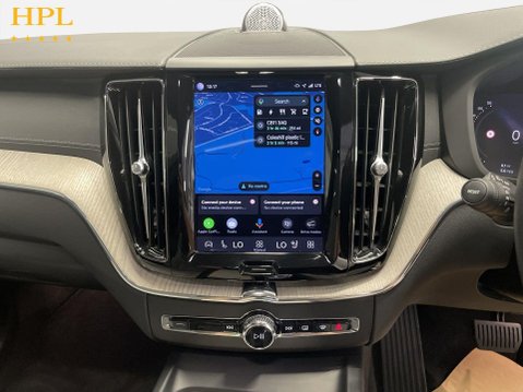 Volvo XC60 2.0h T8 Recharge 18.8kWh Ultimate Dark SUV 5dr Petrol Plug-in Hybrid Auto A 18