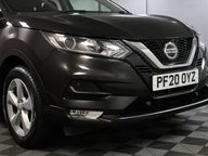 Nissan Qashqai DIG-T ACENTA PREMIUM 23