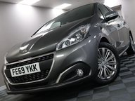 Peugeot 208 PURETECH S/S SIGNATURE 32