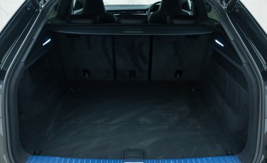 Audi RS Q8 VORSPRUNG 39