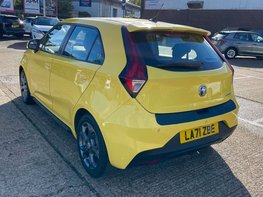 MG MG3 1.5 MG3 Exclusive Nav VTi-Tech 5dr 8