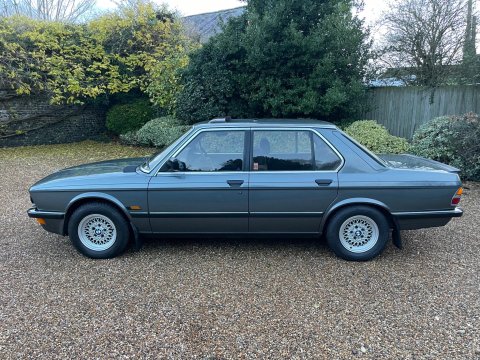 BMW 5 Series E28 518i Saloon 8