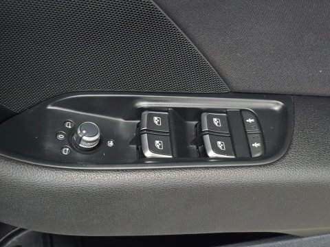 Audi A3 1.4 TFSI e-tron Sportback e-S Tronic Euro 6 5dr 8.8kWh 35