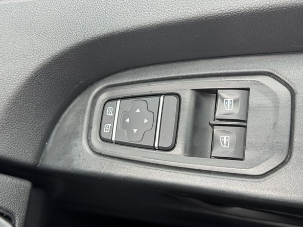 Renault Trafic LWB L2H1 Low Roof Business LL30 Air Con Sensors EURO 6 24
