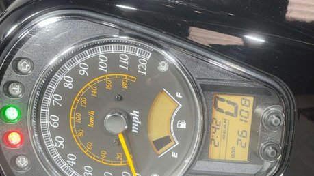 Suzuki Intruder 800 VL 2015 26K CUSTOM LOOKS MOT SERVICED CRUISER BIKE 800CC A2 23