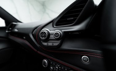 Ferrari 488 SPIDER 24