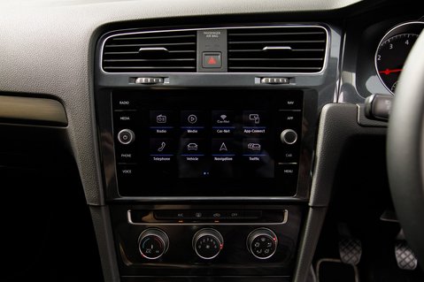 Volkswagen Golf MATCH TSI 15