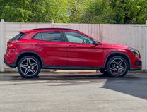 Mercedes-Benz GLA Class 2.1 GLA220d AMG Line (Premium) SUV 5dr Diesel 7G-DCT 4MATIC Euro 6 (177 ps) 6