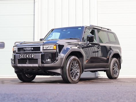 Toyota Land Cruiser COMMERCIAL with the best seat conversion in the uk from seeker 