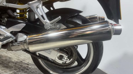 Honda VTR FIRESTORM 1997 ONLY 13K RUNS GREAT VERY CLEAN NEW MOT 1000CC VTWIN 12