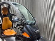 BMW C1 2002 ONLY 8K 1 OWNER GREAT LOOKING SCOOTER 125CC WITH A ROOF!! 23