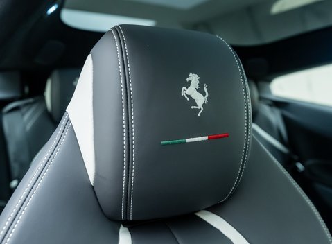 Ferrari GTC4 Lusso V12 13